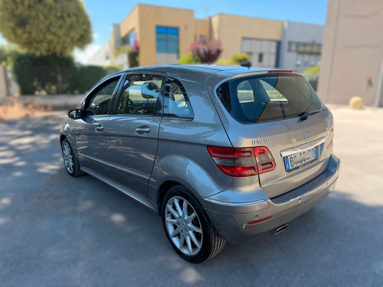 MERCEDES B180 2.0 D 2006 12 MESI DI GARANZIA