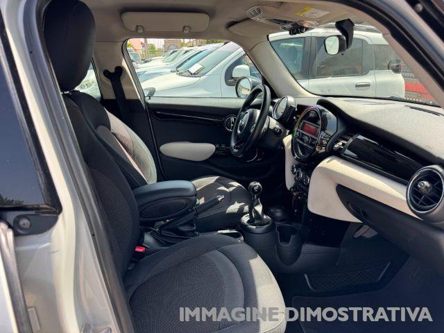 MINI Cooper D 1.5 Cooper D 5 porte
