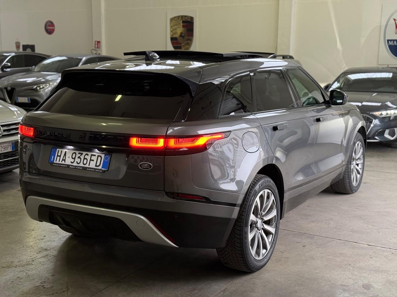 Land Rover Range Velar 2.0D I4 240 CV R-Dynamic HSE