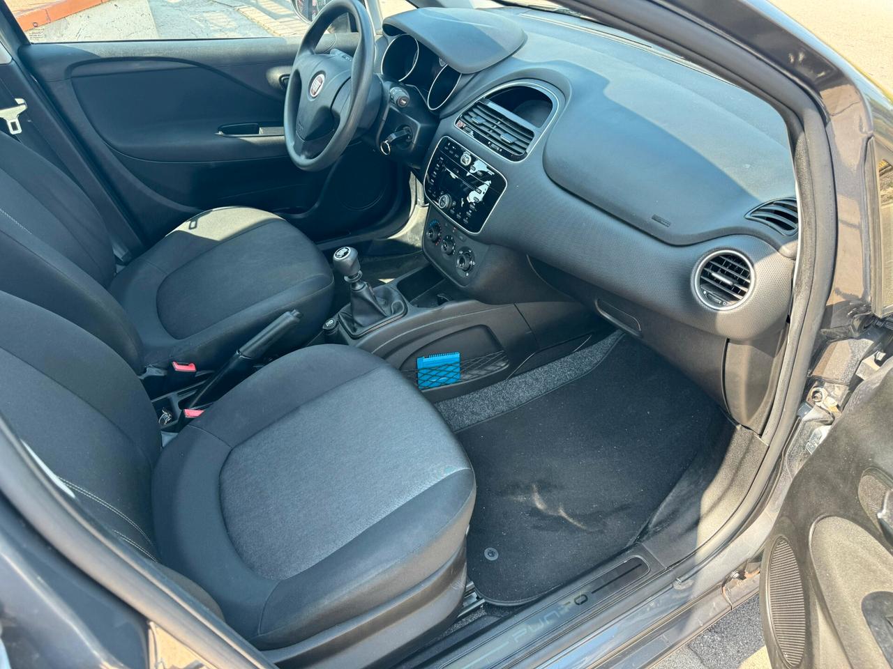 Fiat Punto 1.2 8V 5 porte Street 30,000km