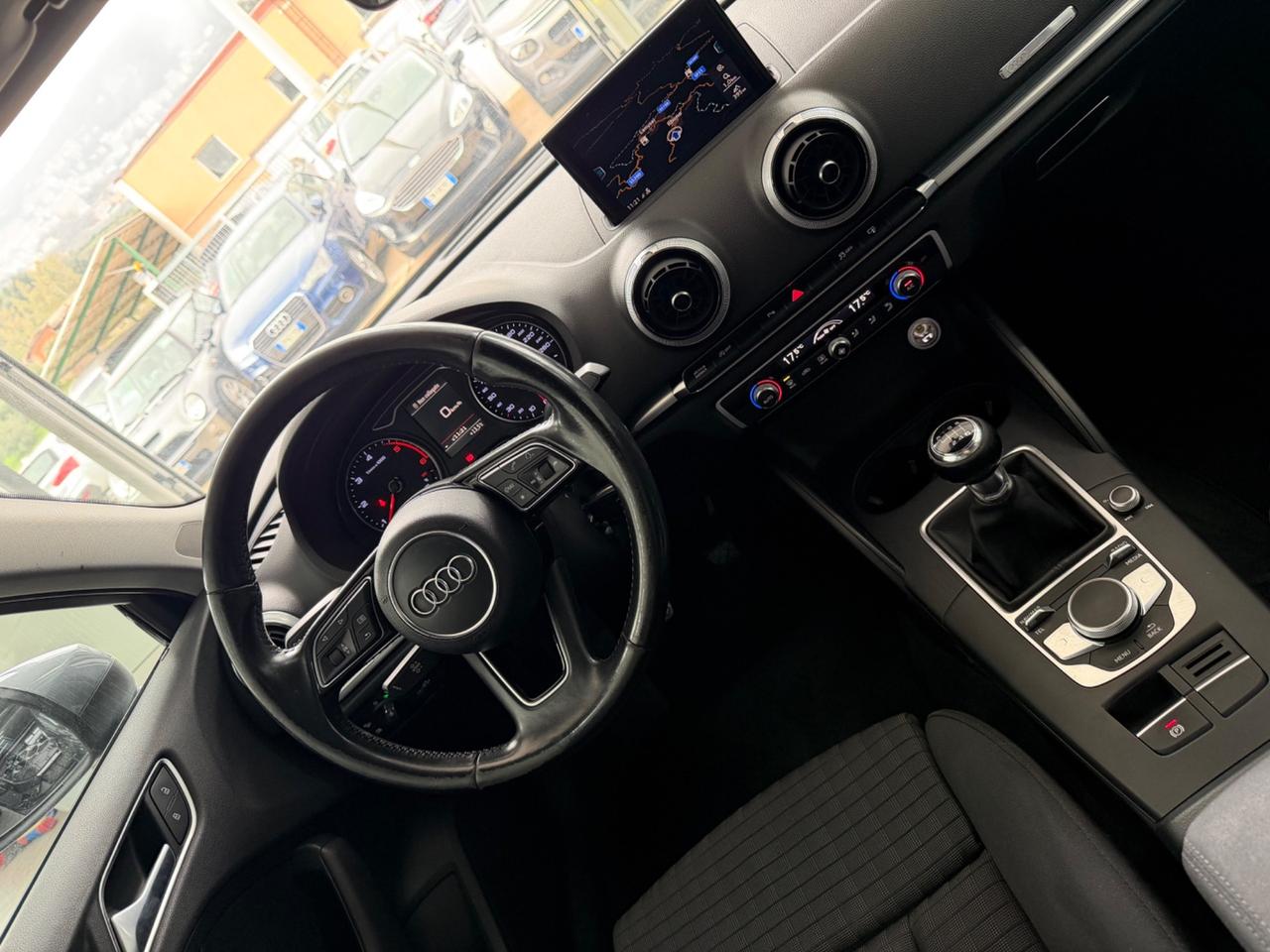 Audi A3 SPB 1.6 TDI 116 CV Sport FINANZIABILE