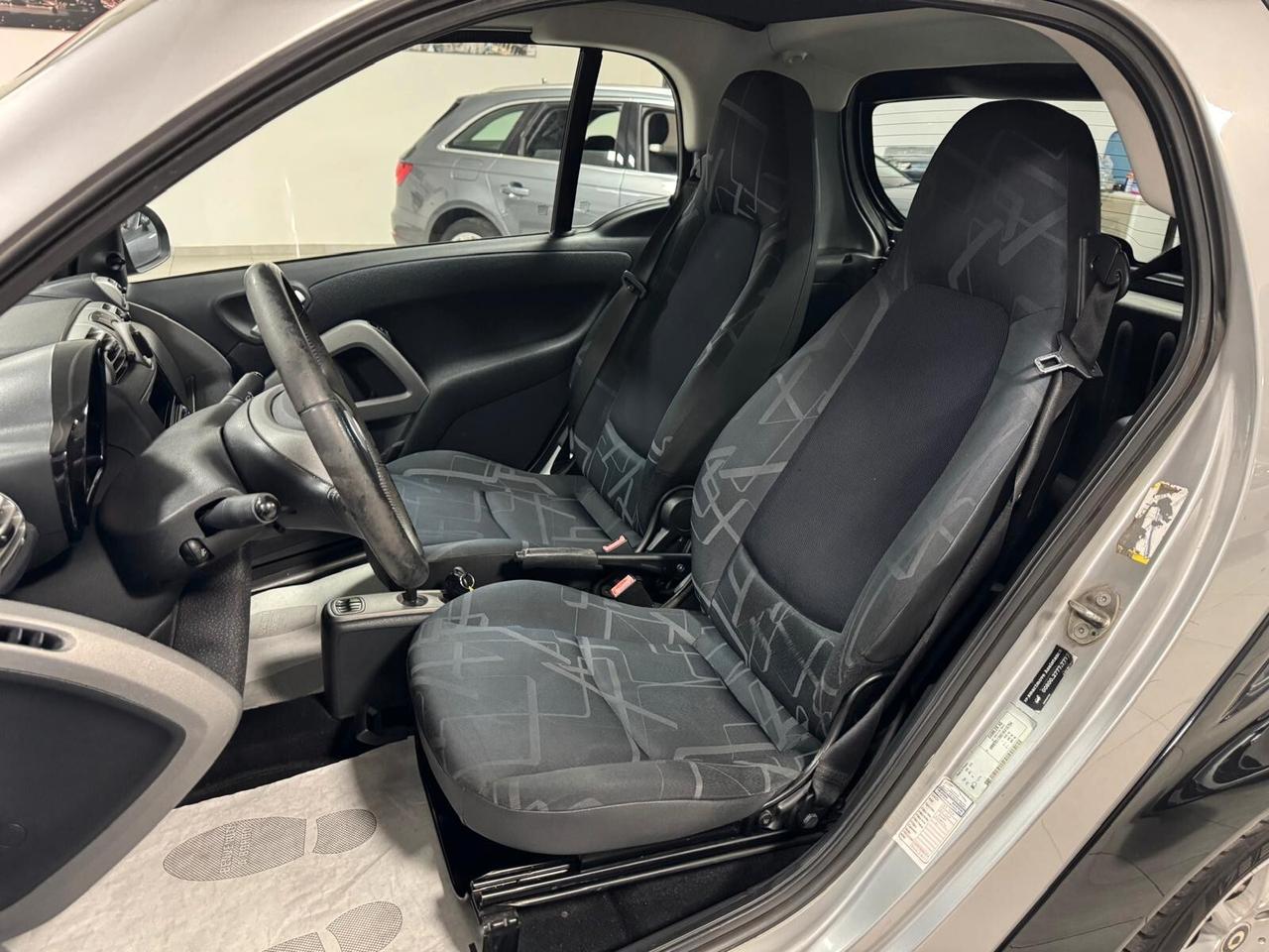 Smart ForTwo 1.0 MHD PASSION SERVO STERZO 2010