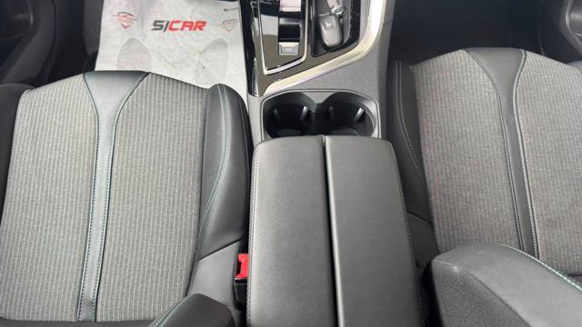 PEUGEOT 3008 BlueHDi 130 S&S EAT8 Allure Pack