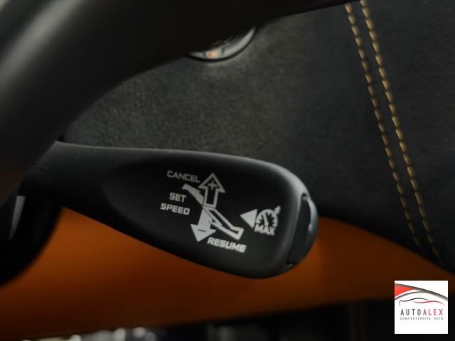 McLaren 540C 3.8 V8 540 CV SSG Twin-Turbo Carbonio Lift