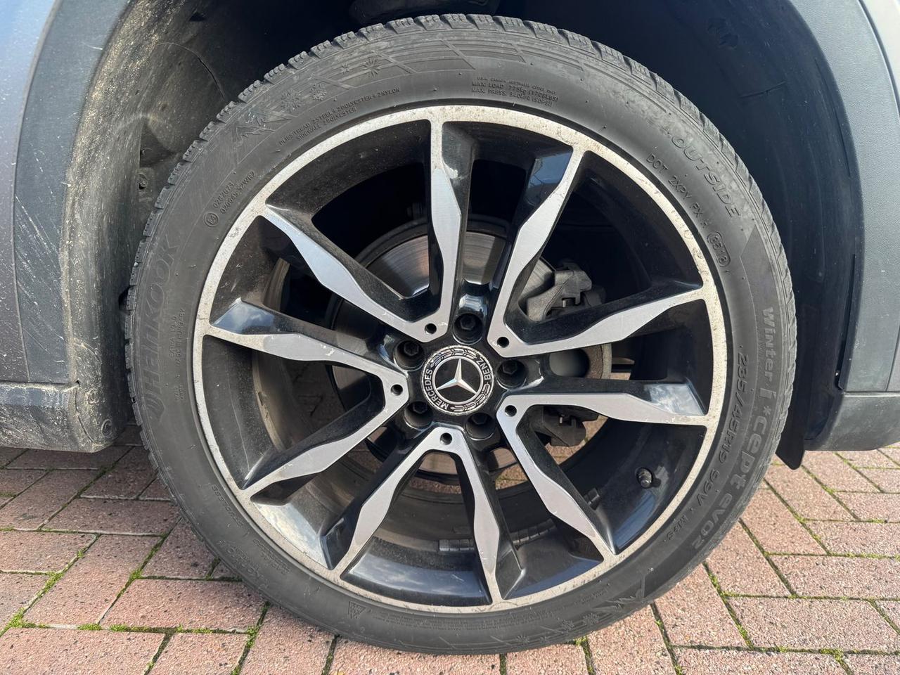 Mercedes-Benz GLA 200 Premium GLA 200 D TET #9904