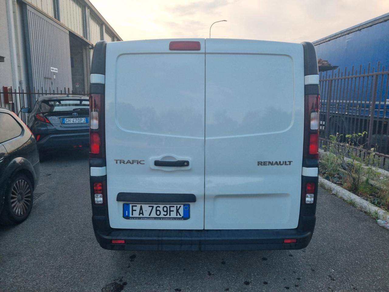 Renault Trafic T27 1.6 dCi 115CV PC-TN Furgon