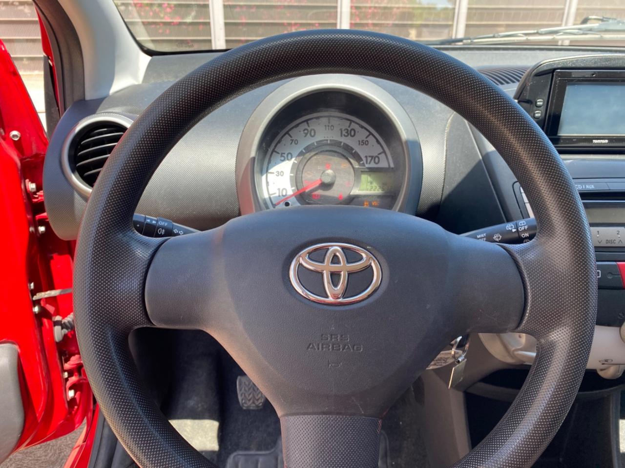 Toyota Aygo 1,0 BZ 68CV | 2014