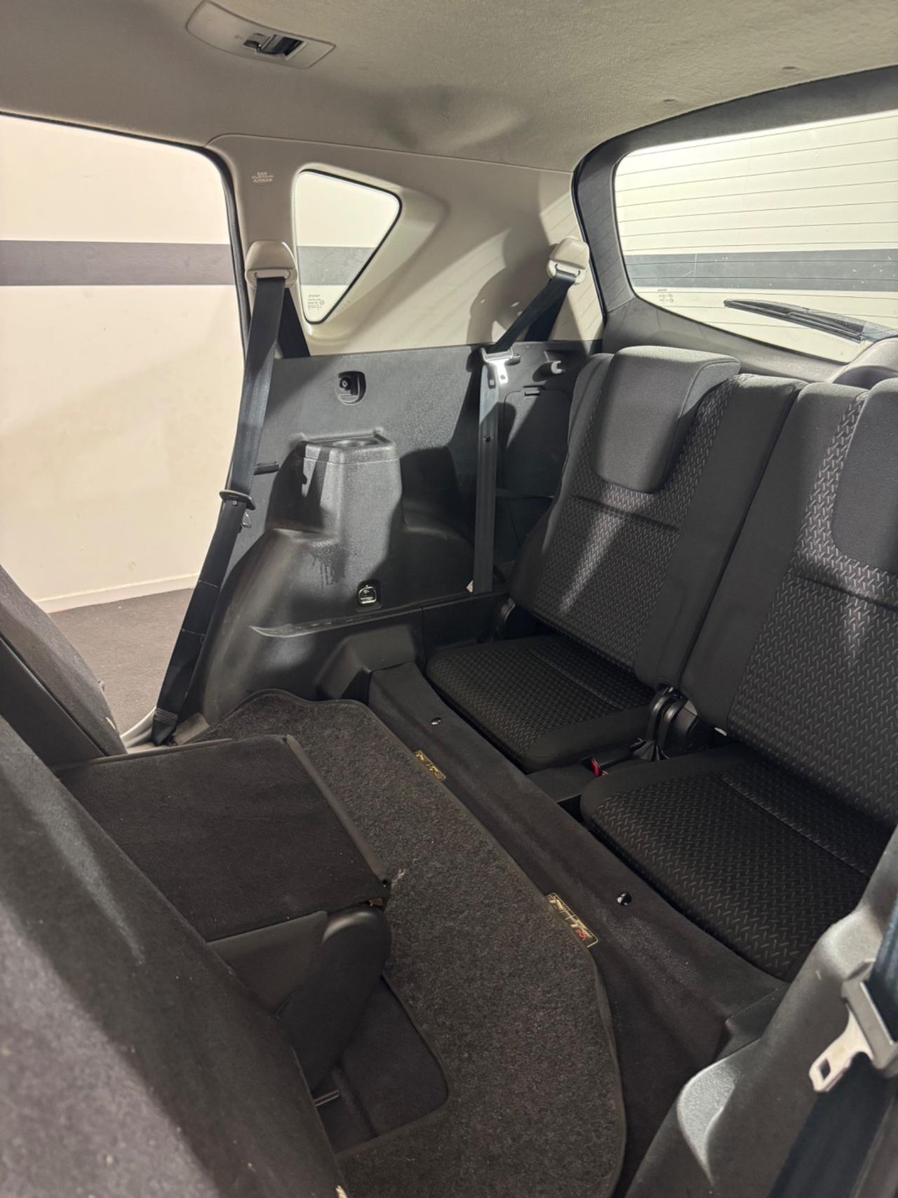 Toyota Corolla Verso 1.8 16V Sol 7pti