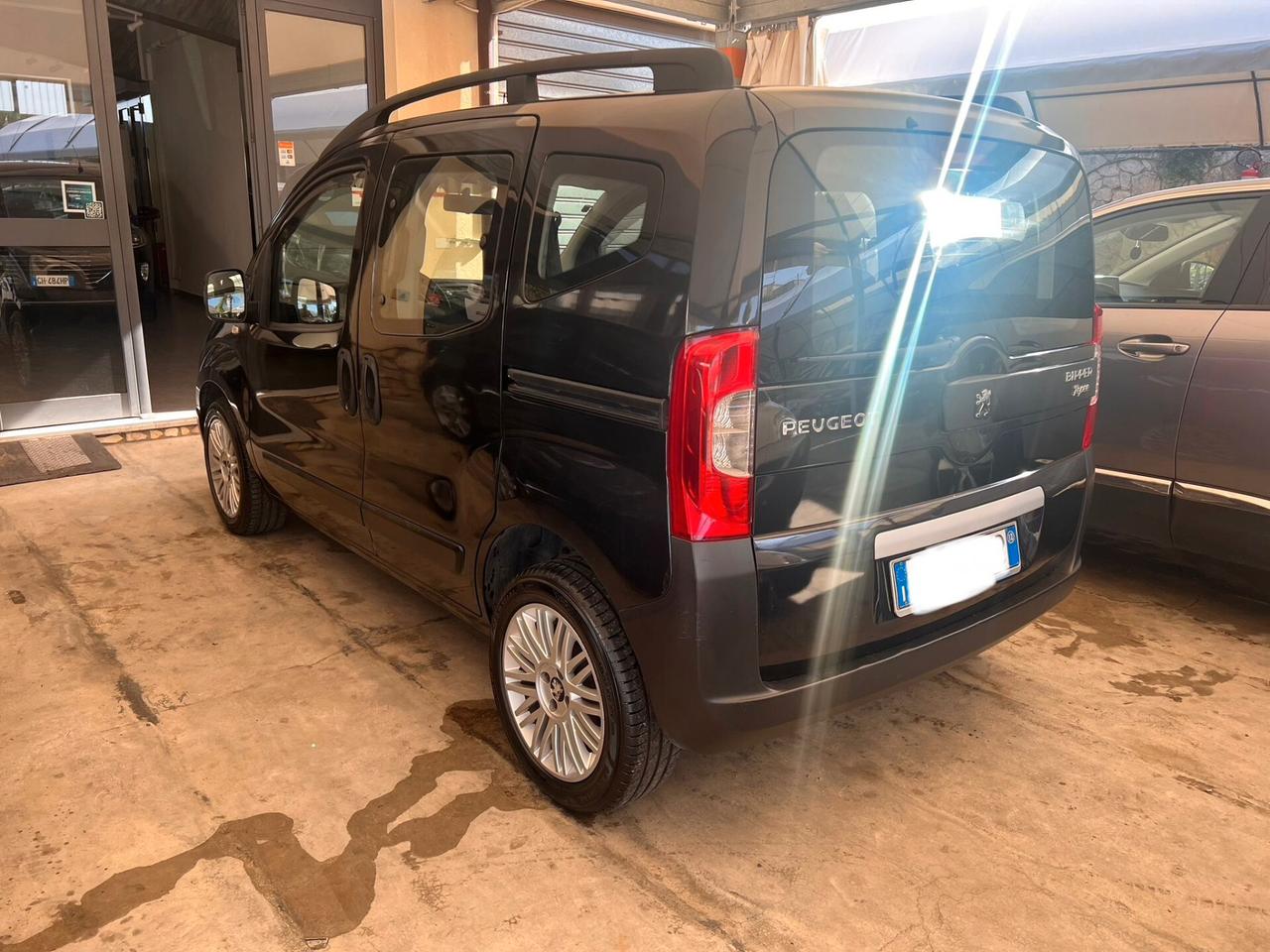 Peugeot Bipper Tepee 2012 1.3 HDi 75 FAP Family