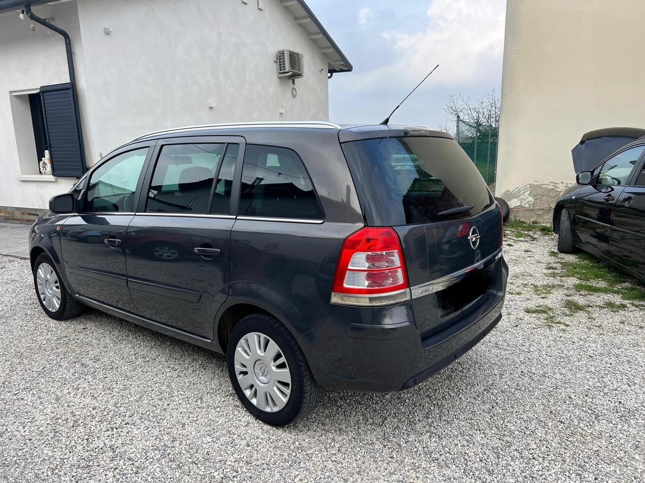 Opel Zafira 1.6 16V ecoM 150CV Turbo One