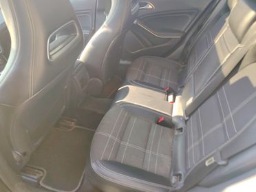 Mercedes-benz GLA 200 CDI Automatic 4Matic Sport