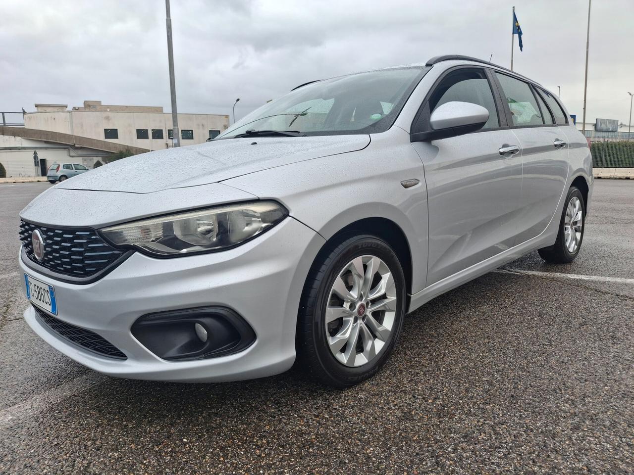 Fiat Tipo 1.4 T-Jet 120CV GPL SW Lounge-EURO 6b-