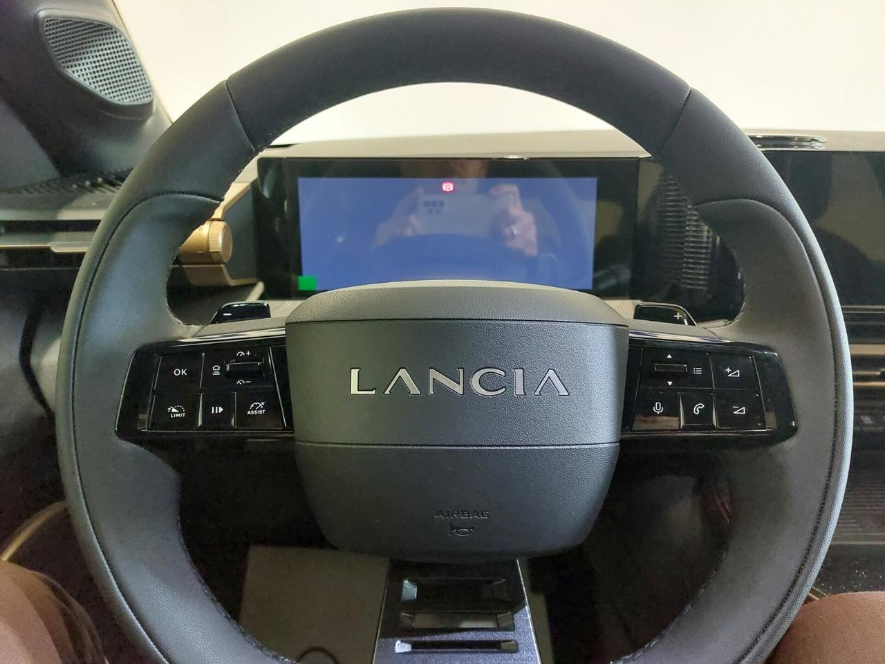 LANCIA Ypsilon 4ª serie Ypsilon Hybrid e-DCT LX