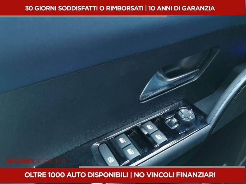 Lancia Ypsilon 1.2 mhev Edizione Limitata Cassina e-dct