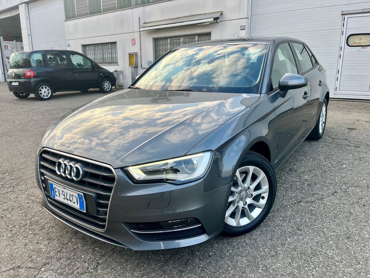 Audi A3 1.6tdi 2014 85.000km c.automatico perfetta