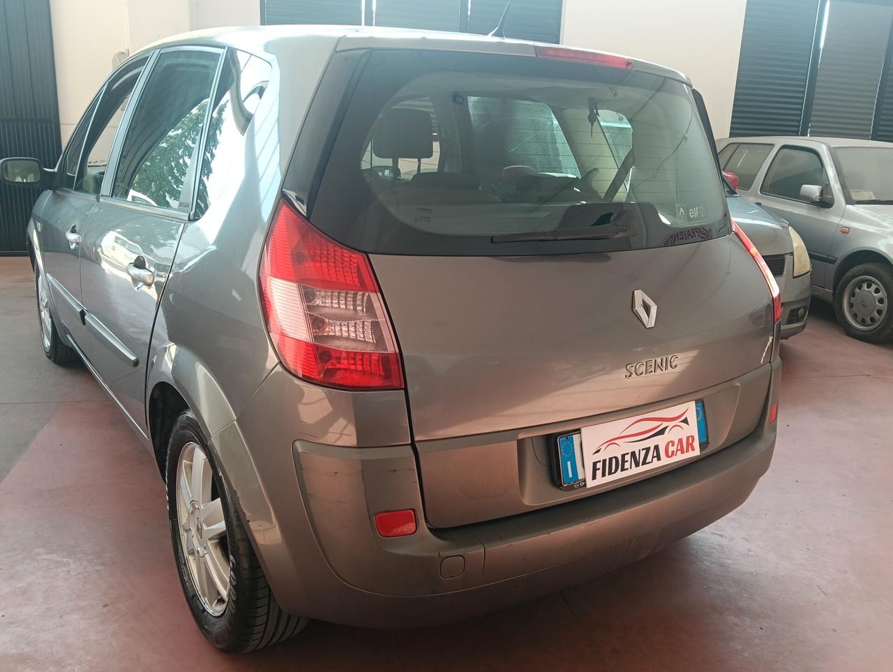 Renault Scenic Scénic 1.9 dCi Confort Authentique