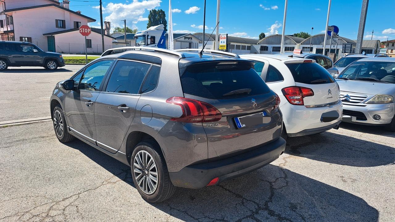 Peugeot 2008 PureTech 82 Allure