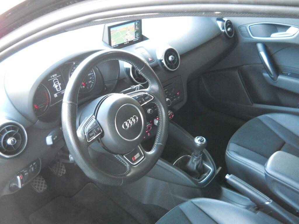 Audi A1 SPB 1.6 TDI 105 CV S-LINE- PELLE -NAVI- PLUS