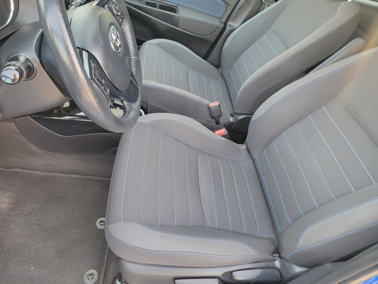 Toyota Yaris 1.5 Hybrid Style TAGLIANDATA TOYOTA