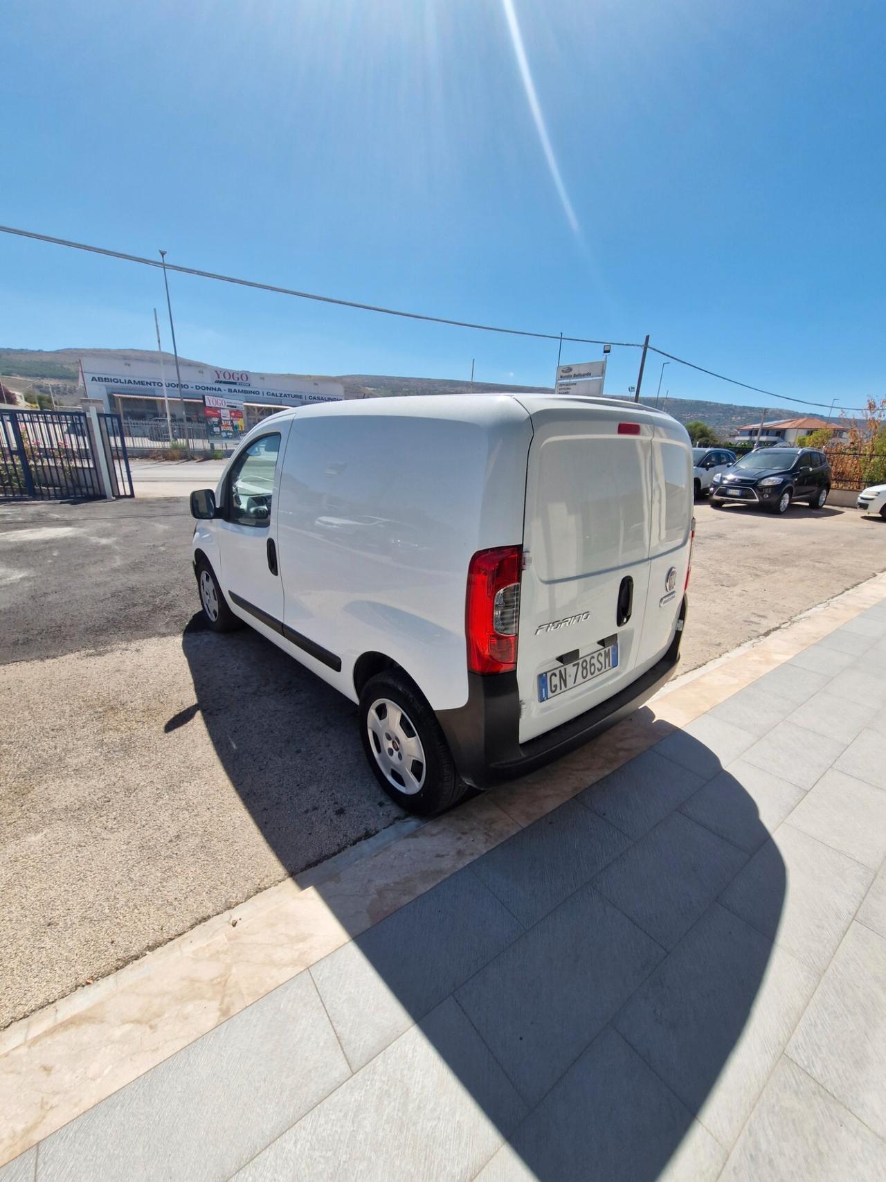 Fiat Fiorino 1.3 MJT 95CV Cargo SX