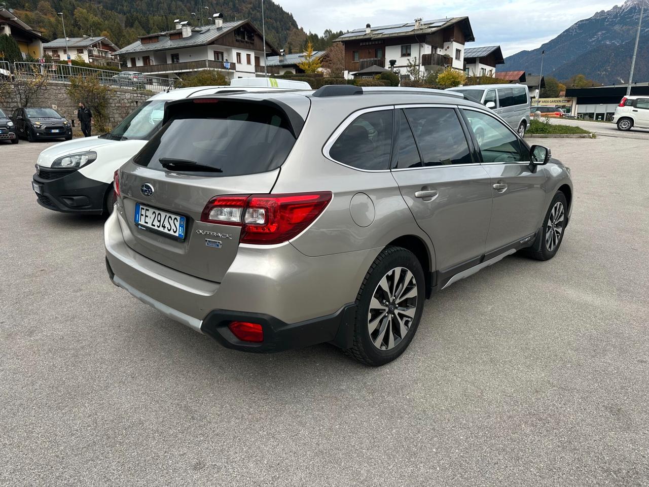 Subaru OUTBACK 2.0d Lineartronic Unlimited