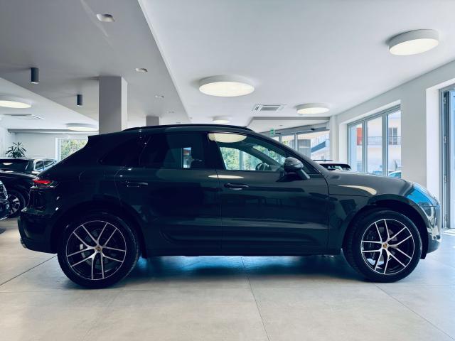 Porsche Macan 2023 2.0 265cv pdk TETTO/BOSE/20"