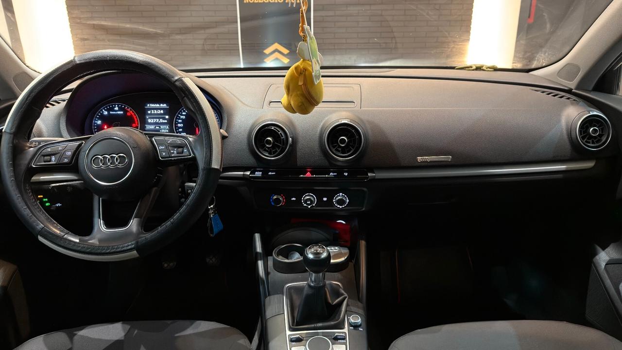 Audi A3 1.6 TDI Business - 2016