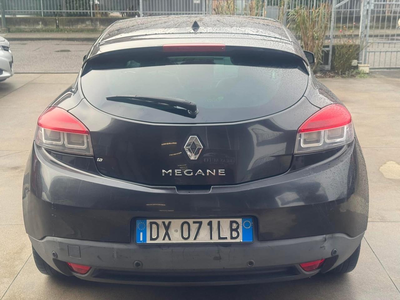 Renault Megane Mégane Coupé 1.5 dCi 110CV Luxe