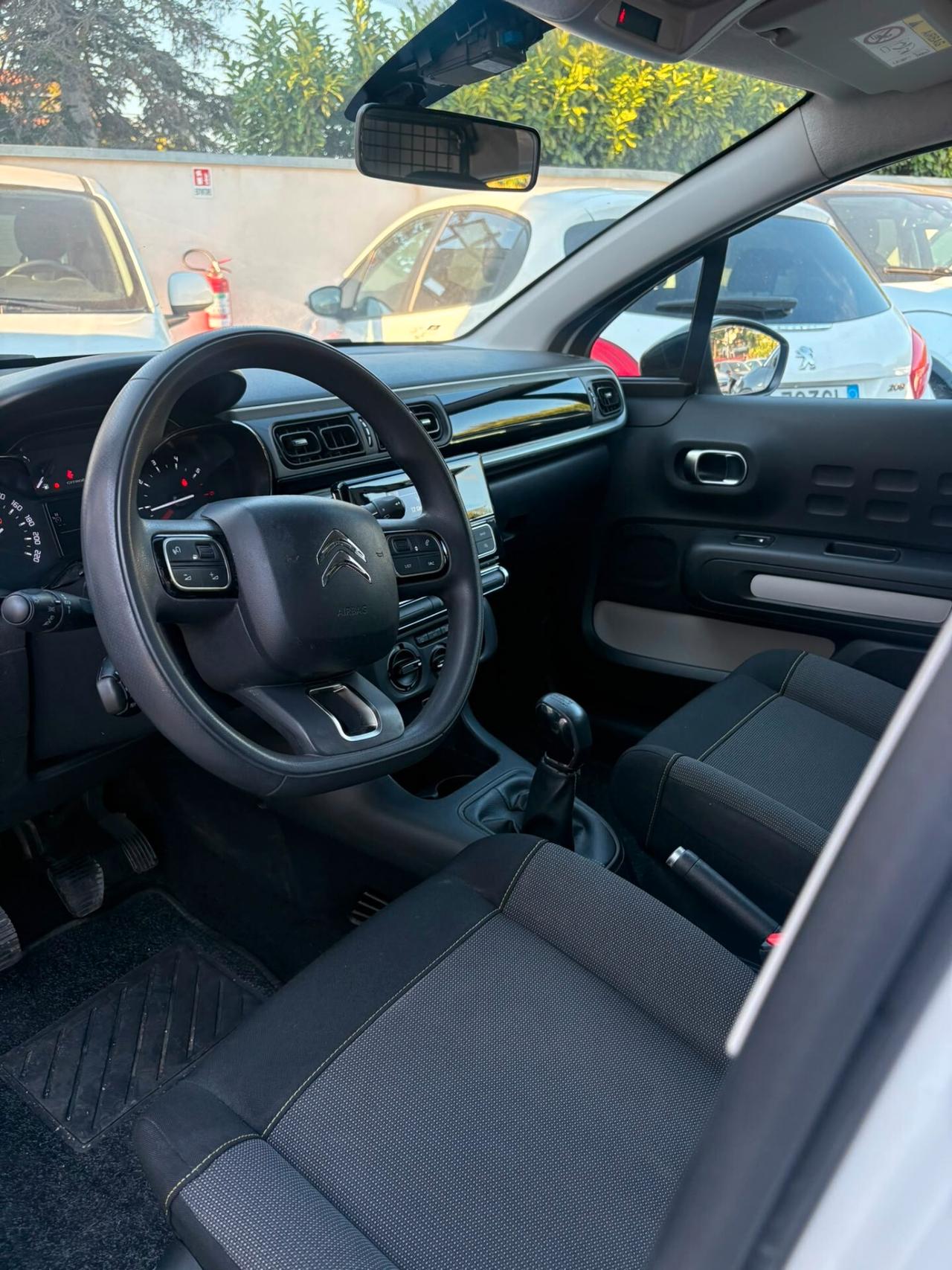 Citroen C3 PureTech 83 S&S Van Feel