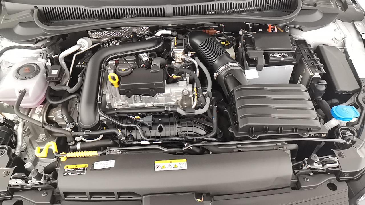 VOLKSWAGEN Polo VI 2022 - Polo 1.0 tsi Life 95cv