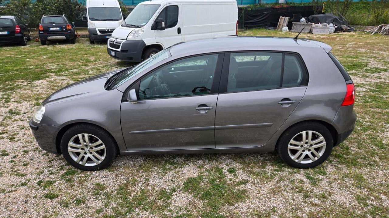 Volkswagen Golf 1.6 5p. GPL GOAL solo EXPORT