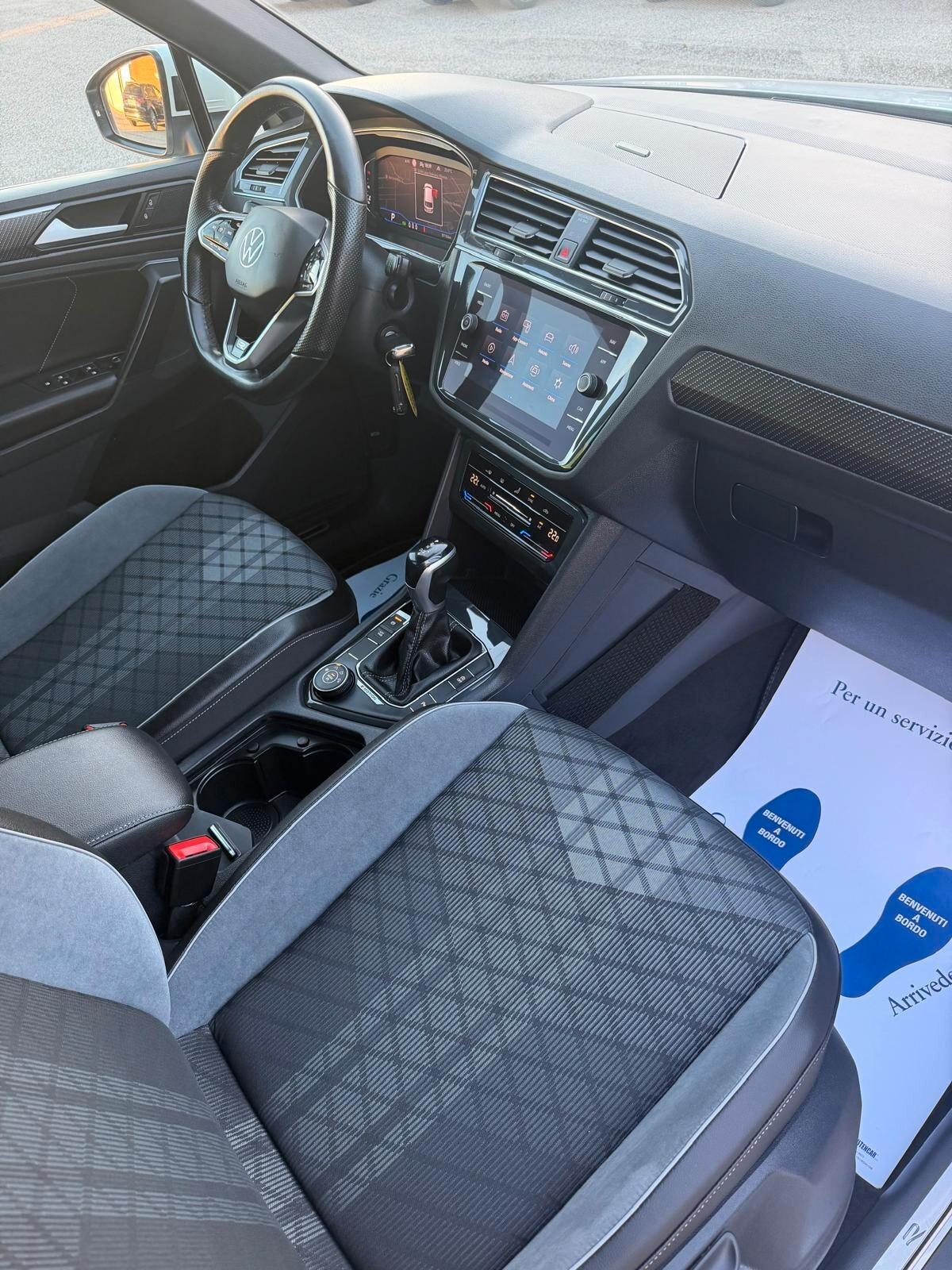 Volkswagen Tiguan 2.0 TDI 200 CV SCR DSG 4MOTION R-Line