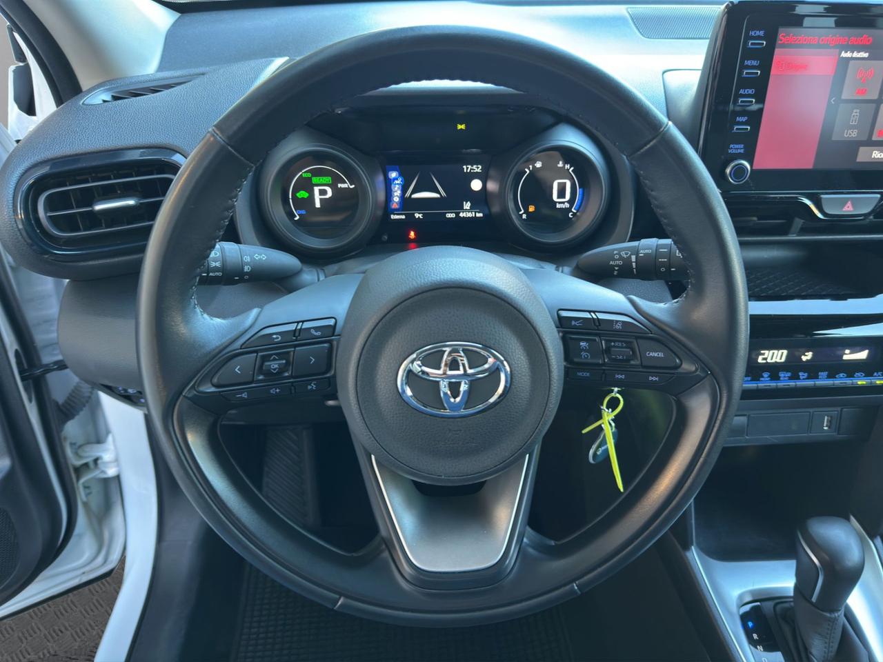 Toyota Yaris Cross 1.5h Active fwd 116cv e-cvt