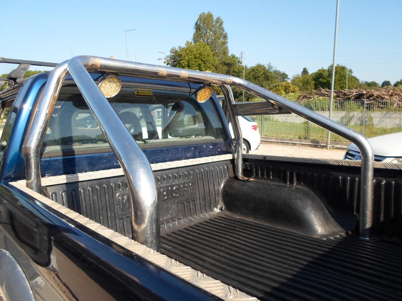 Mitsubishi L200 2.5 TDI 4WD Double Cab Pick-up