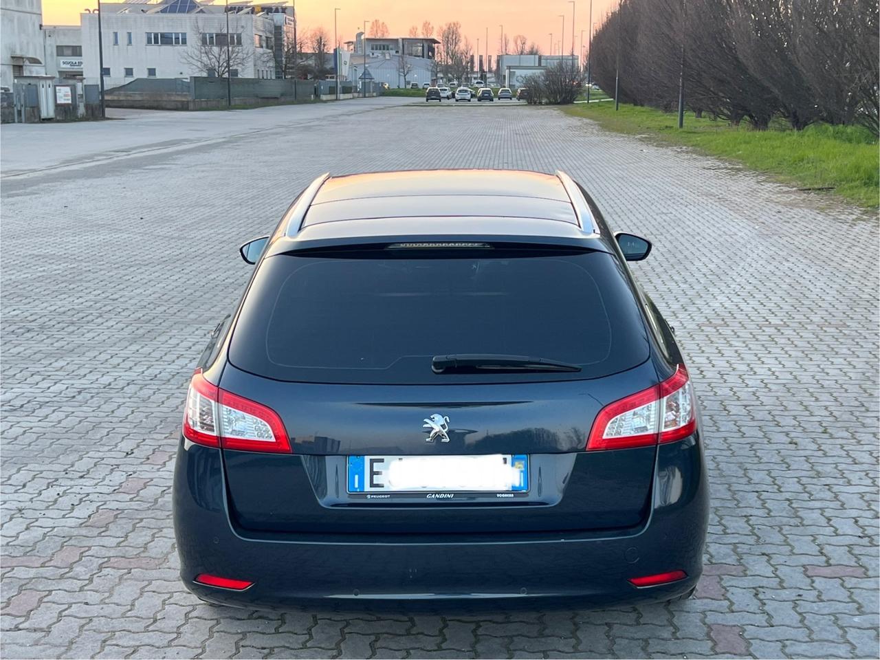 Peugeot 508 1.6 e-HDi 112CV cambio robotizzato S&S SW Ciel Active