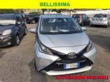 TOYOTA Aygo 1.0 VVT-i 69 CV 5 porte x-cool
