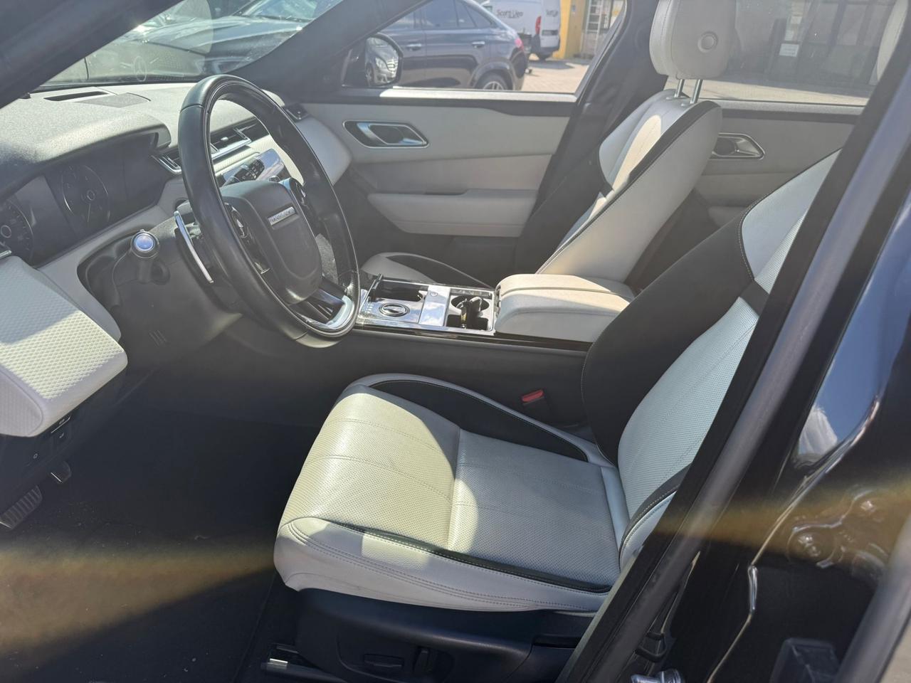 Land Rover Range Rover Velar Range Rover Velar 2.0D I4 240 CV R-Dynamic