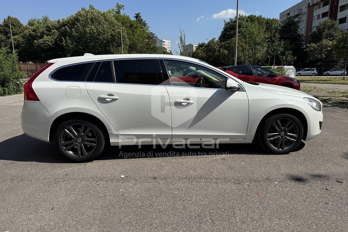VOLVO V60 D3 Geartronic Momentum
