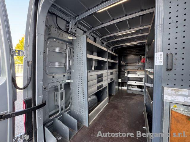 VOLKSWAGEN Crafter 35 2.0 TDI 140CV PC-TN Furgone "OFFICINA MOBILE"