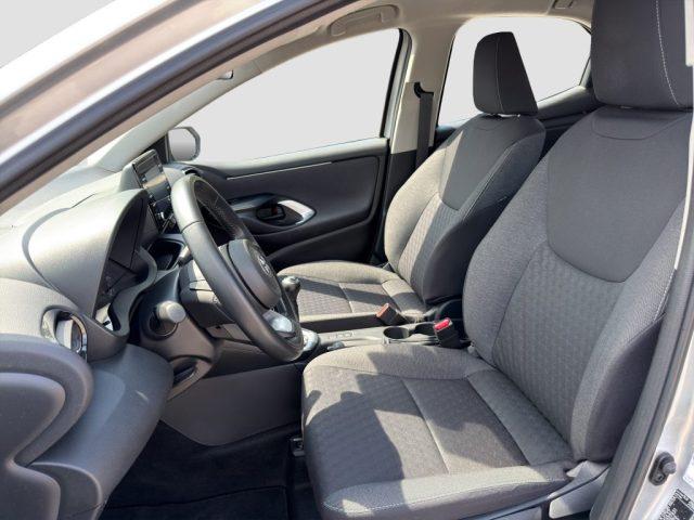 TOYOTA Yaris Yaris 1.0 5 porte Business