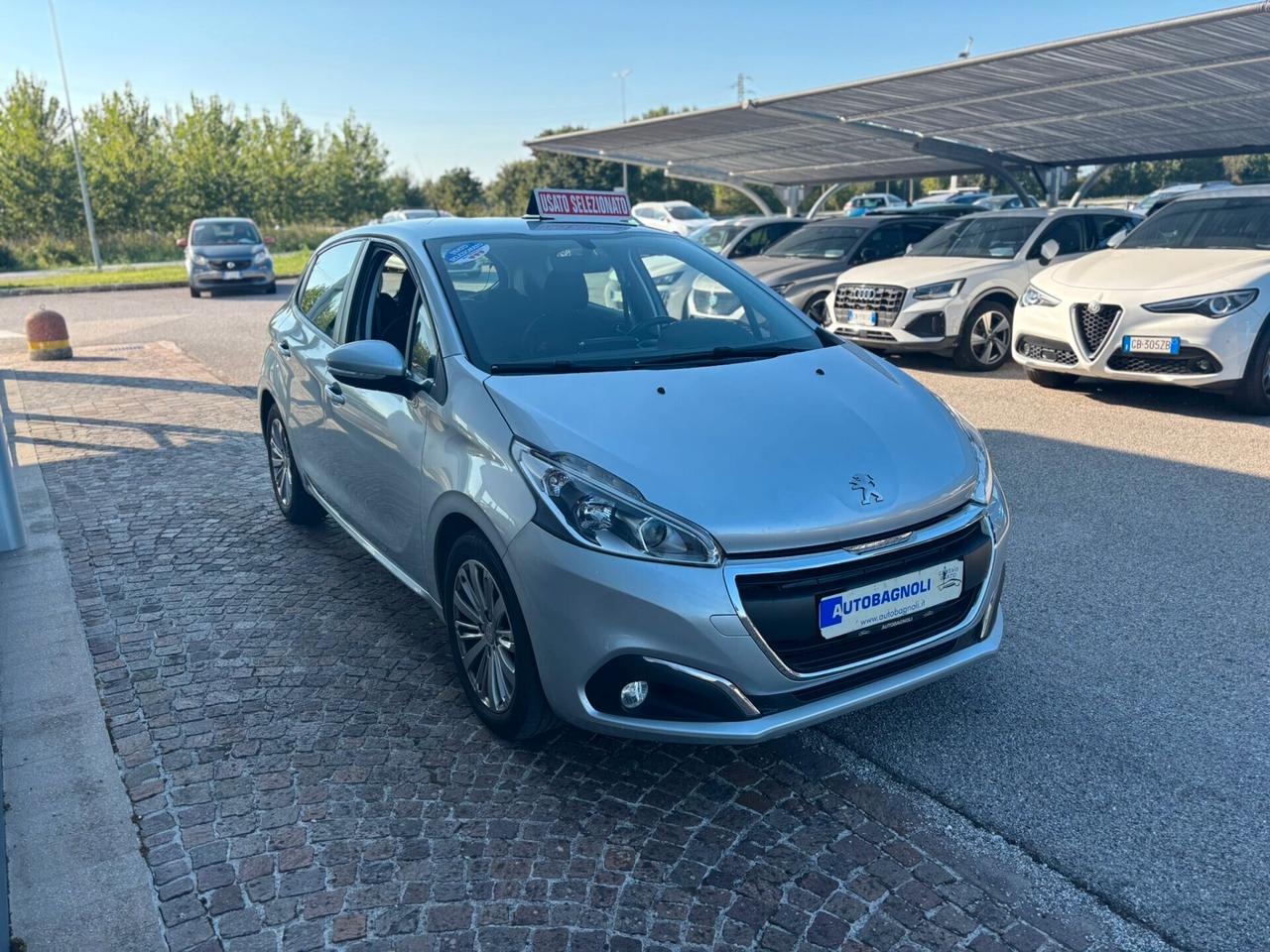 Peugeot 208 ACTIVE PureTech 82 5 p. UNICO PR.