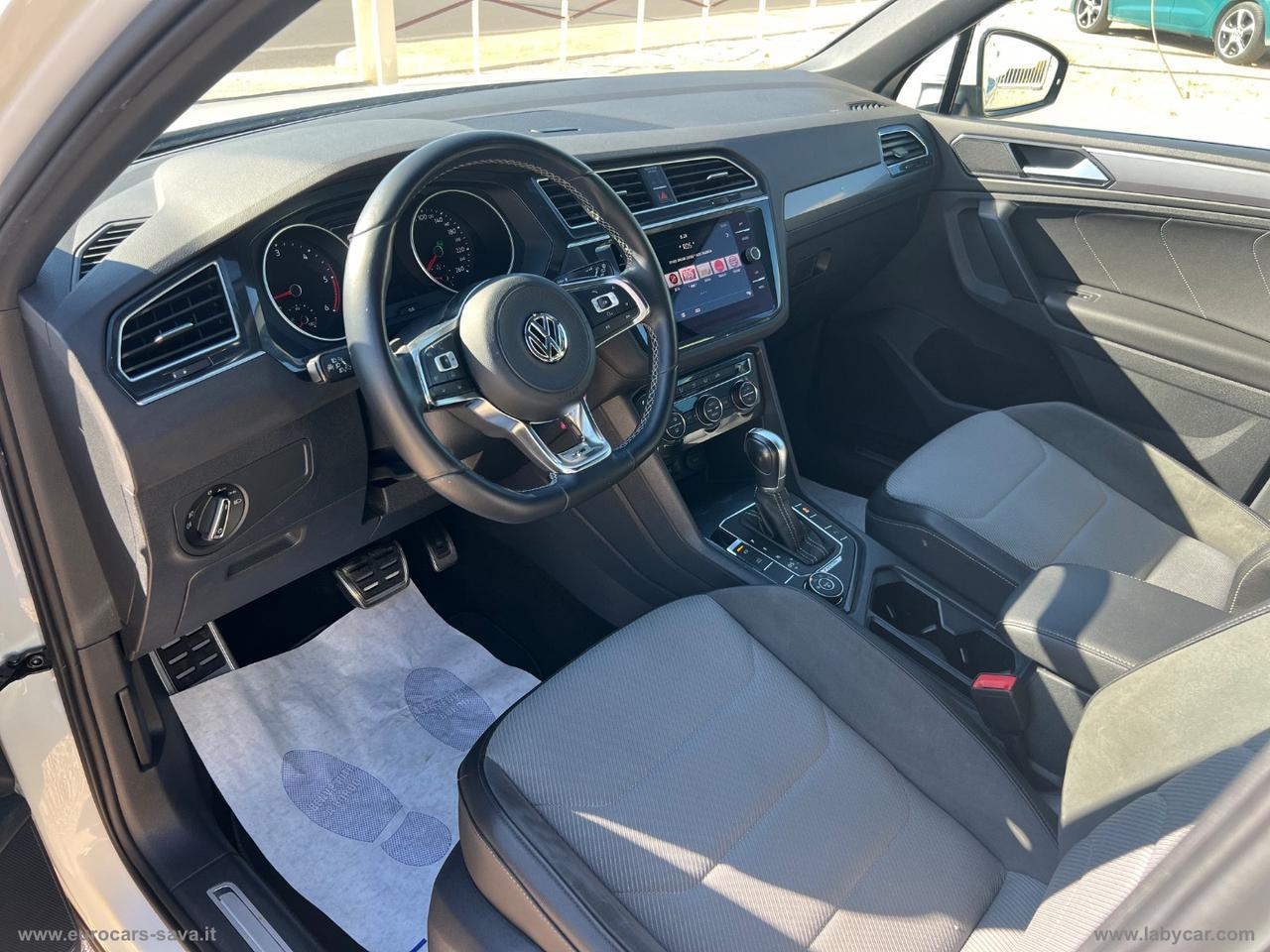 VOLKSWAGEN Tiguan 2.0 TDI DSG 4MOTION Sport BMT R-LINE