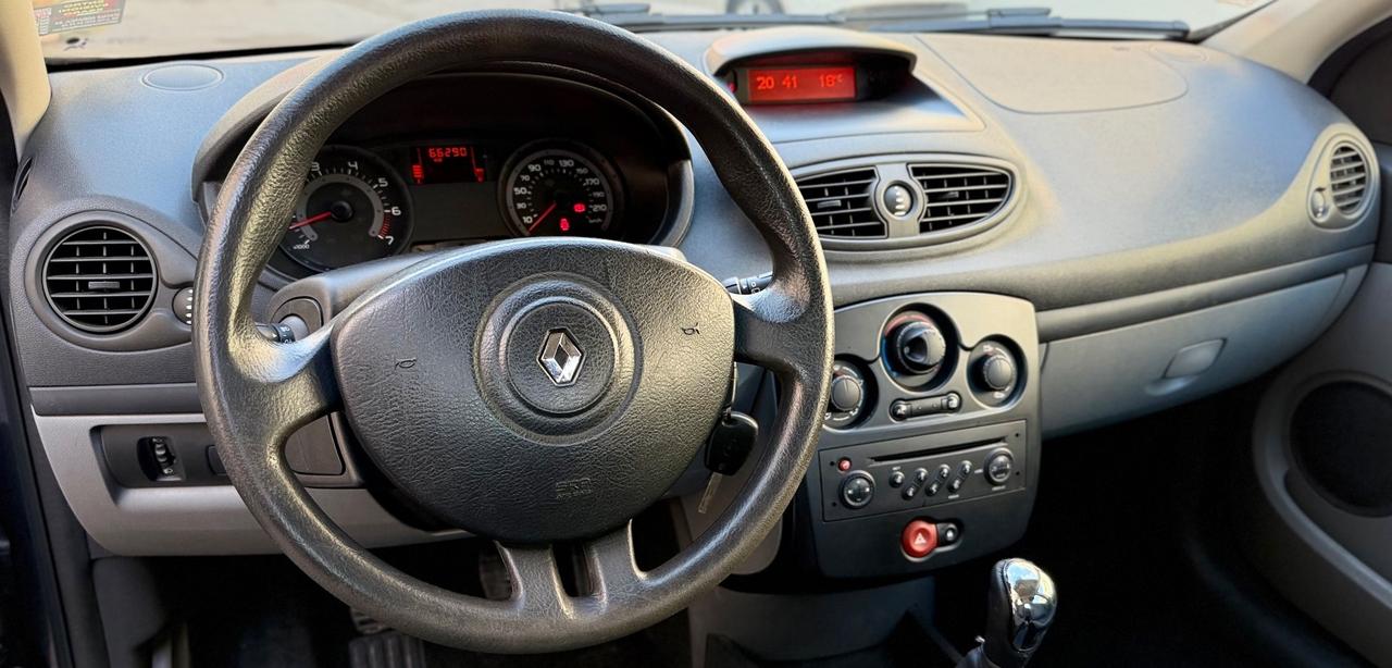 Renault Clio 1.2 Benzina 75 Cv