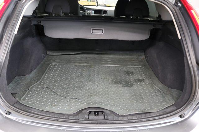 VOLVO V60 D3 Business