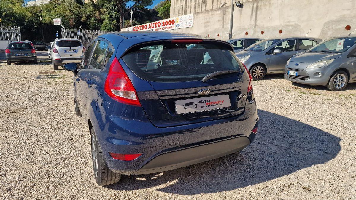 FORD - Fiesta - 1.4 16V 5p. Bz.- GPL Titanium Bs.