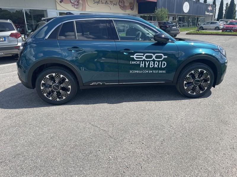FIAT 600 600 Hybrid 100 CV DCT MHEV La Prima