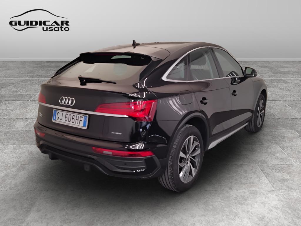 AUDI Q5 Sportback 2021 - Q5 Sportback 40 2.0 tdi mhev 12V Busines