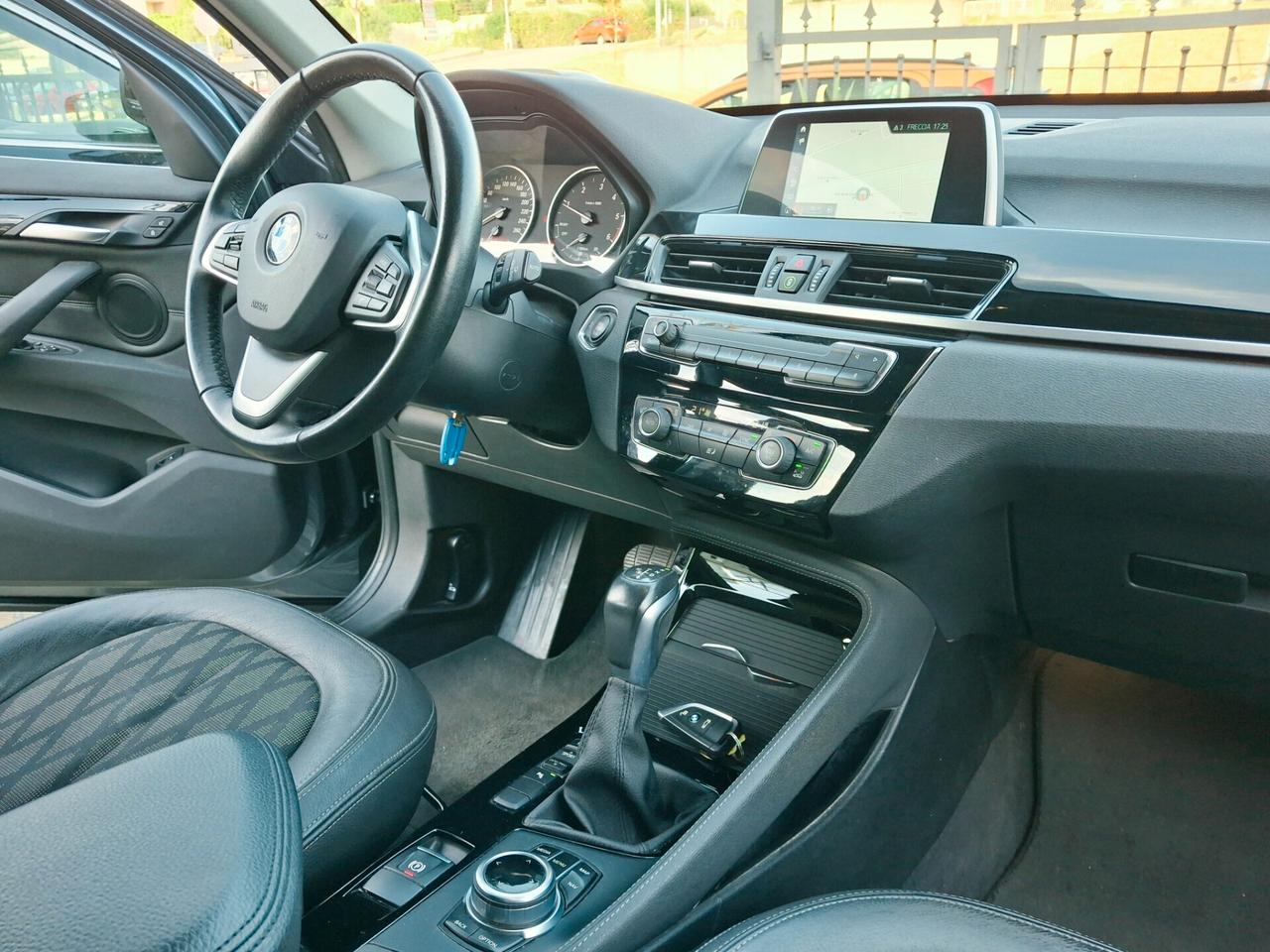 Bmw X1 sDrive18d xLine "Cambio Automatico