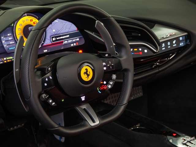 Ferrari SF90 Spider Tailor Made Ispirazioni