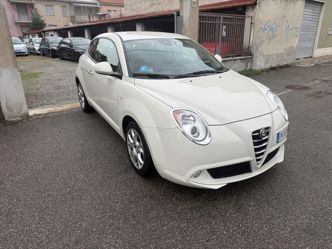 Alfa Romeo MiTo 1.3 JTDm-2 95 CV S&S Distinctive